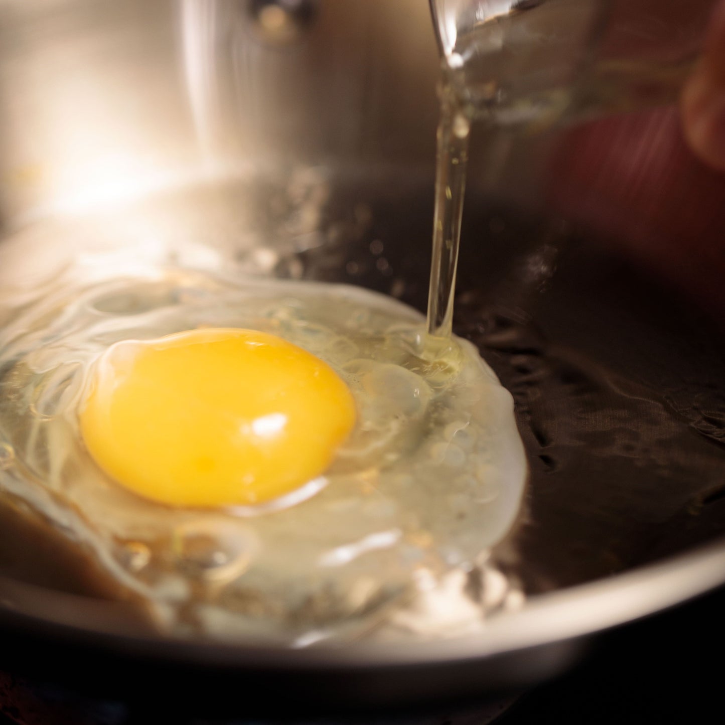 Poêle en inox Cookéa pour une cuisson saine