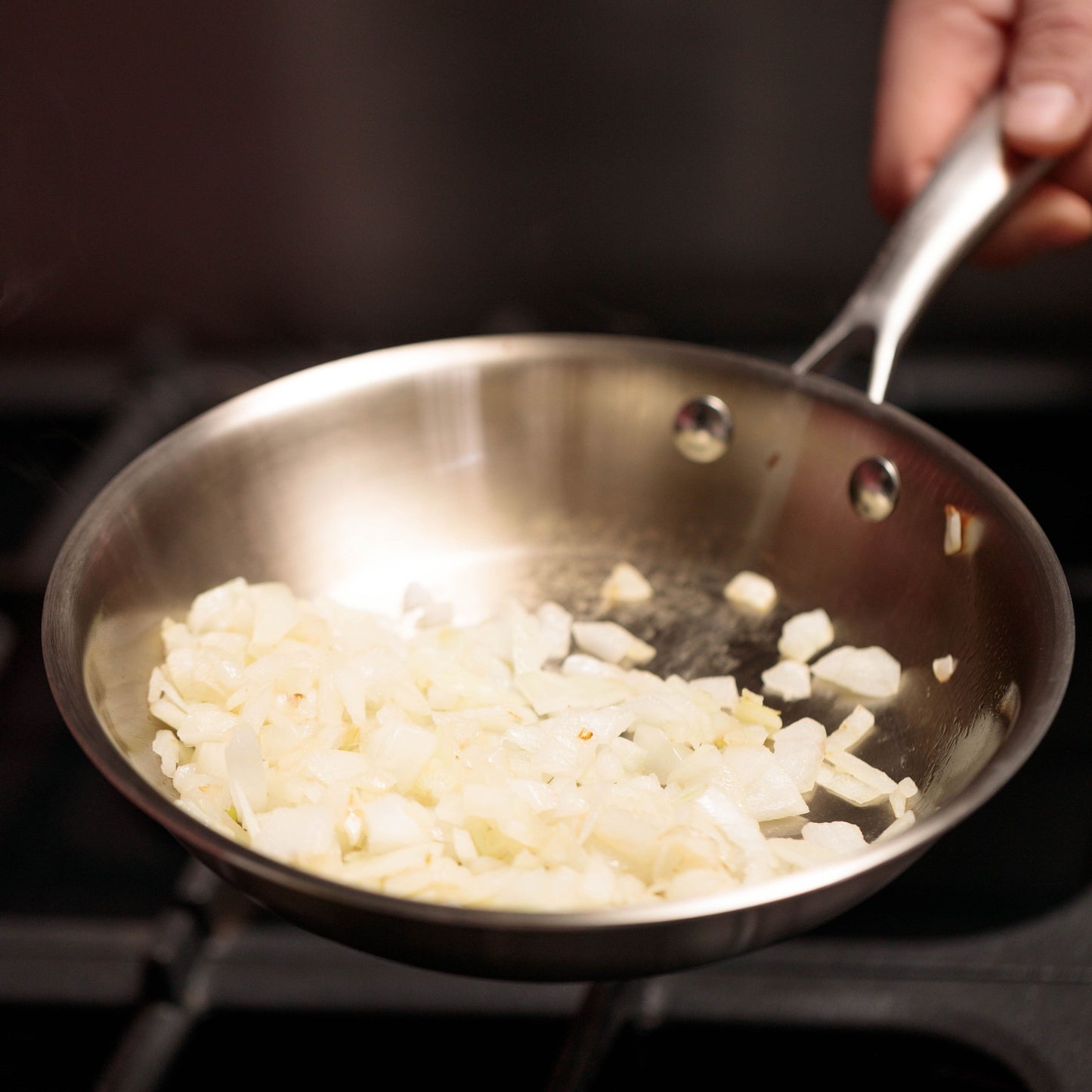 Poêle en inox Cookéa pour une cuisson saine
